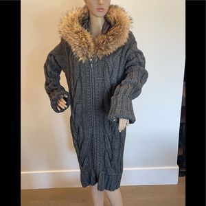 Gucci KnitCardigan camel hair w/mourmasky fur hood